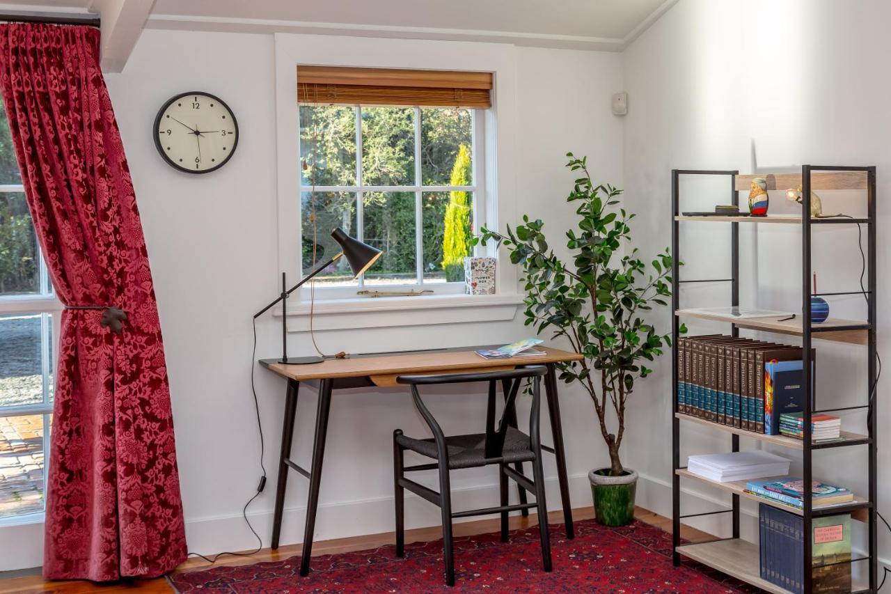 Villa The Wine Shed Martinborough Esterno foto